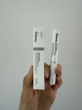 The Ordinary Multi-Peptide Lash & Brow Serum retail box and tube photographed by The Lash List