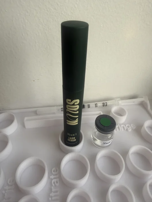 SOWN Root 1 tube beside its labeled test sample in The Lash List comparison workspace
